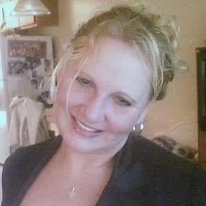 Meet your Posher, Debra